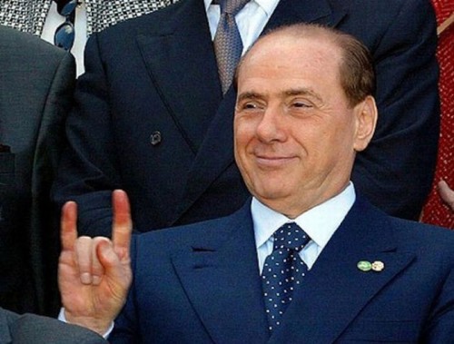 Кривляка Сильвио Берлускони