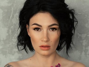 Анастасія Приходько повідомила про серйозну хворобу: Слух не повертається