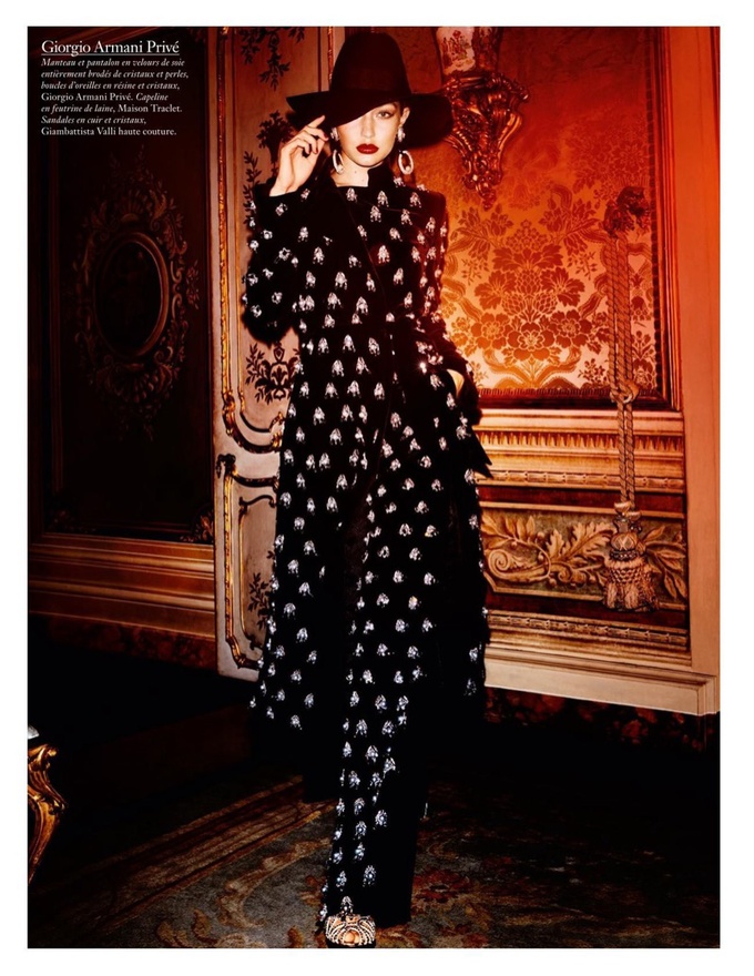 Glam girl: Джіджі Хадід знову на обкладинці Vogue Paris