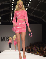 Moschino ss 2015