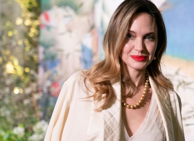 Джолі вперше висловилася про своє особисте життя після розлучення з Піттом