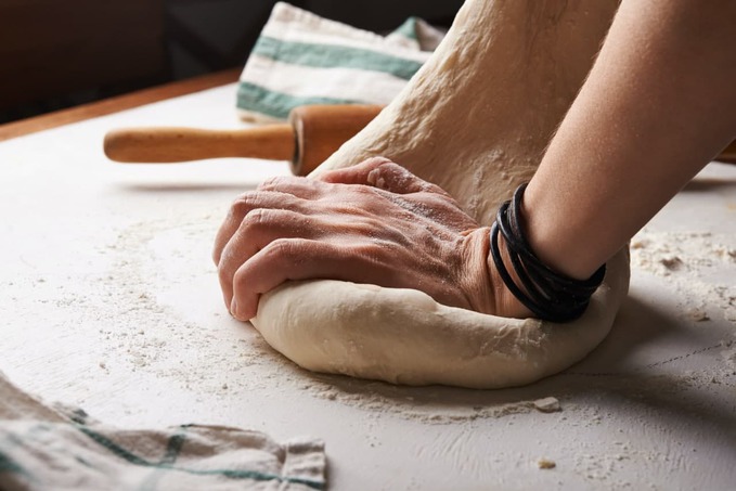 Як приготувати ідеальне тісто для піци