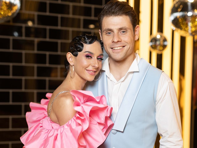 Танці з зірками: Артур Логай и Аня Карелина