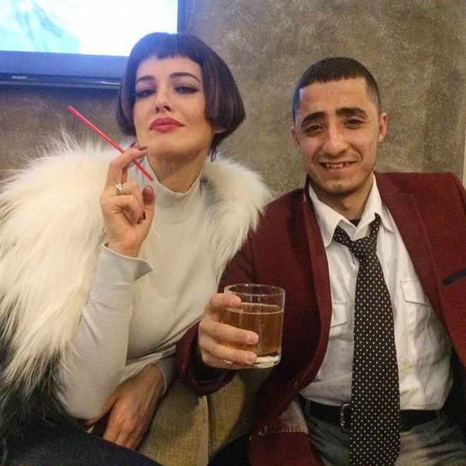 Gabeli: Даша Астафьева опять снялась в клипе эпатажных рэперов Курган и Агрегат