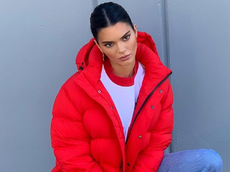 Fuck it’s cold: сексуальна Кендалл Дженнер в бікіні на гірськолижному курорті