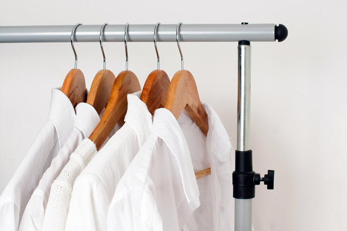 Деловая одежда для женщин: топ-5 вещей офисного дресс-кода