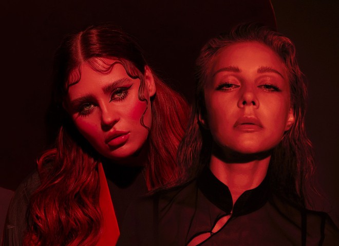 Тіна Кароль і Олександра Зарицька