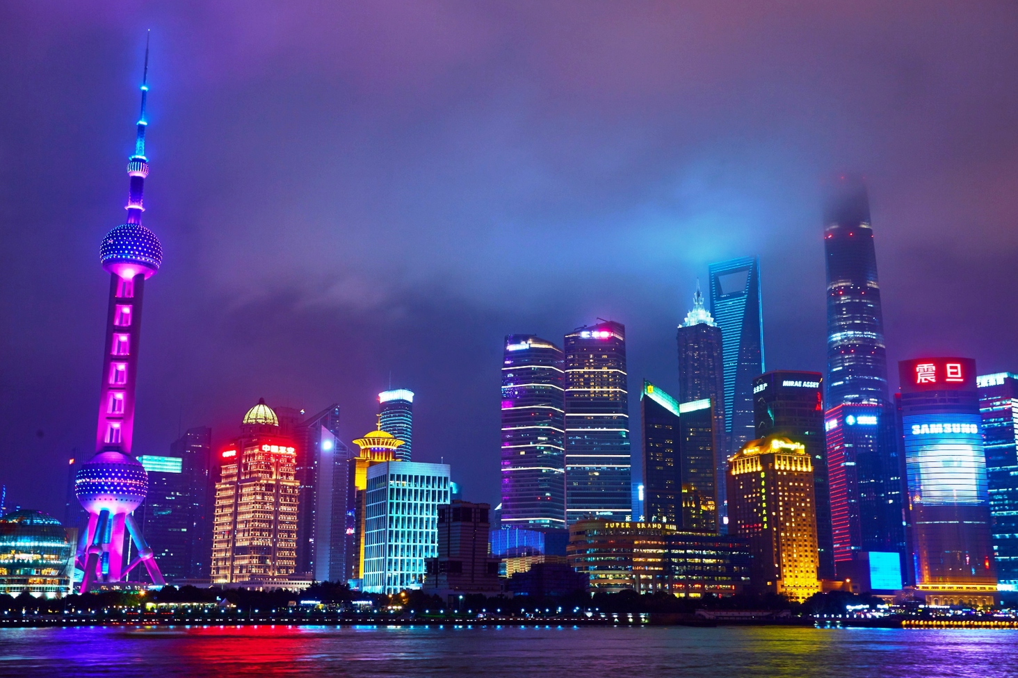 Інший Всесвіт очима популярного фотографа Андрія Саримсакова. Шанхай
