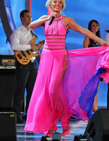 Новая волна 2013, день 3: наряды звезд Новая волна 2013, день 3: наряды звезд