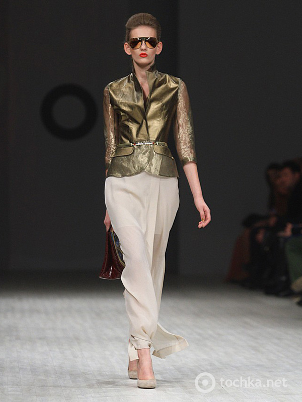 показ Anna Bublik