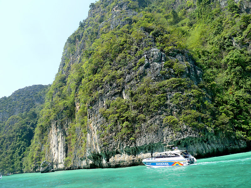 Кінотуризм: Острів Пхі-Пхі-Ле (Phi Phi Lay)