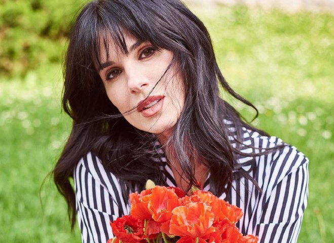 Маша Єфросиніна