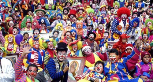 Ежегодный парад клоунов в Мексике