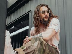 Джейсон Момоа