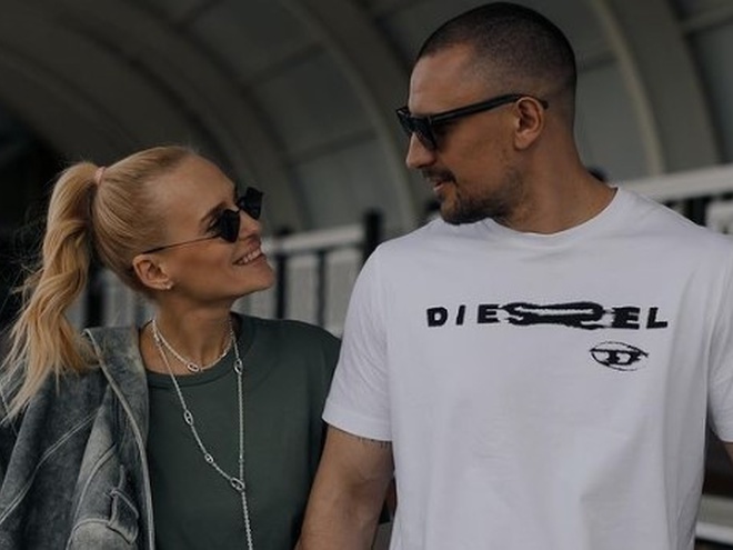 Дівчина Цимбалюка святкує день народження - зворушливе вітання від актора