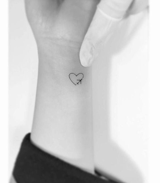 Красивые маленькие татуировки для девушек на руке
