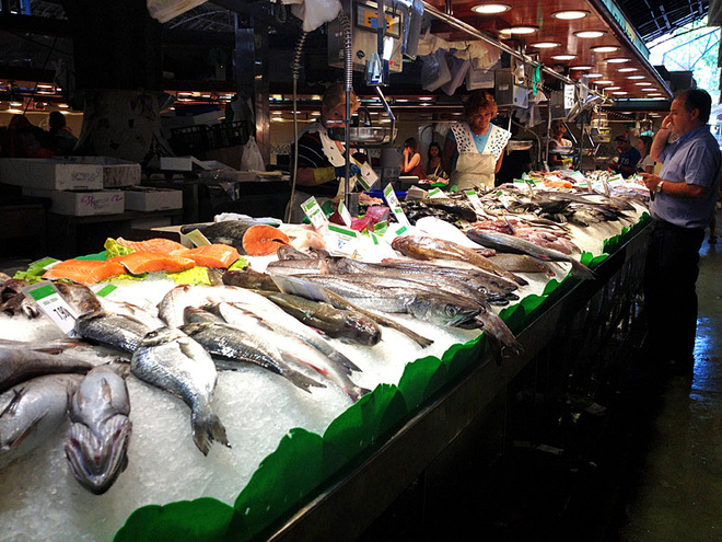 Рибні маркети Європи: El Mercado de Pescado Blanes Spain