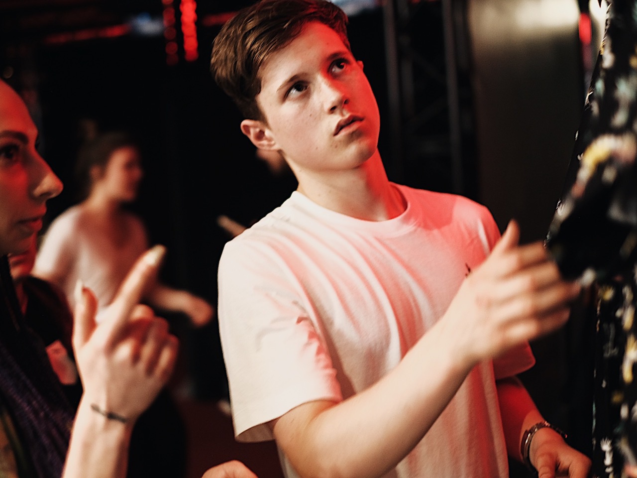 В Киеве прошла селебритиз-презентация игры RevolVR "Дикий запад"