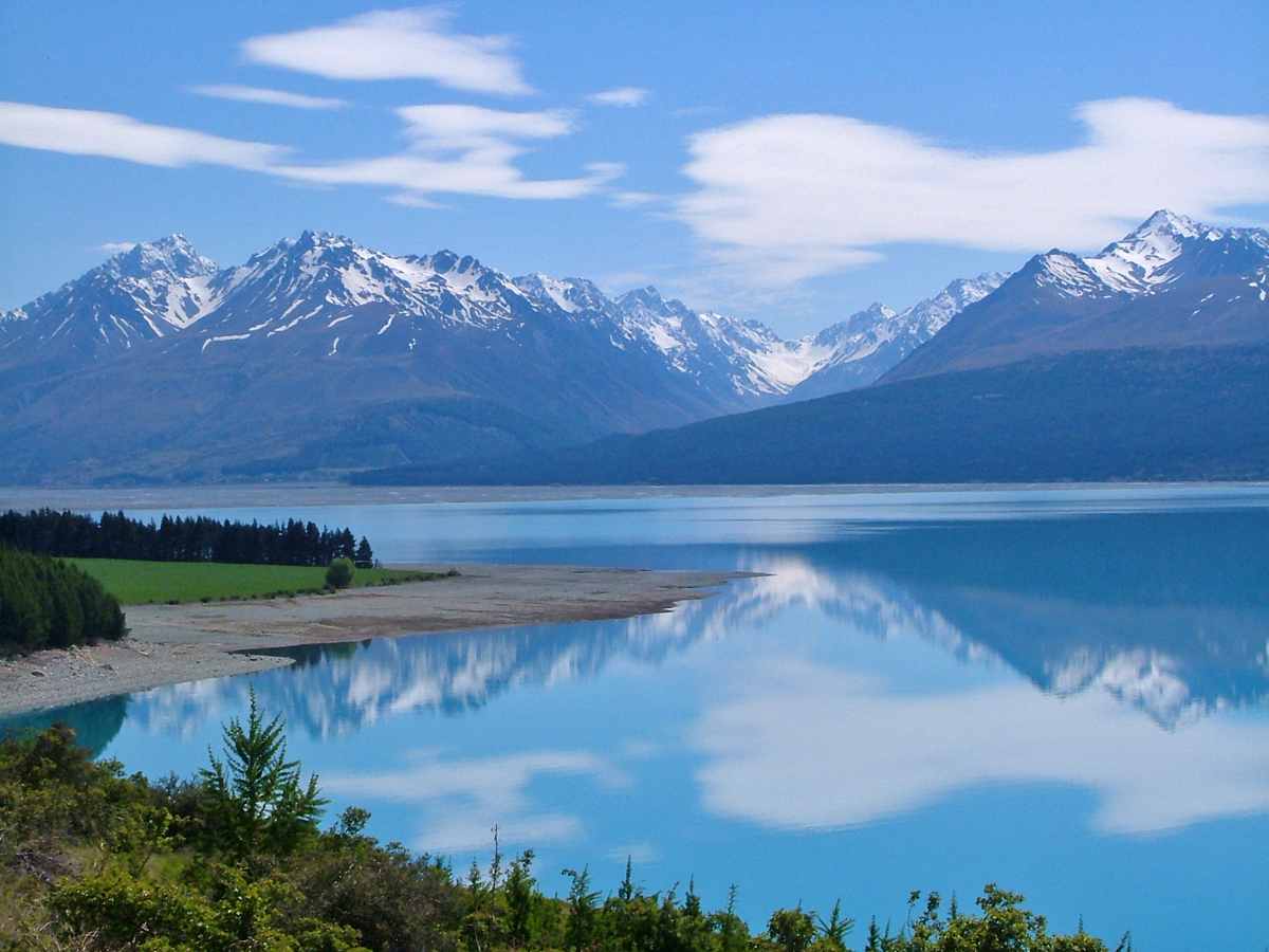 Озеро Пукаки