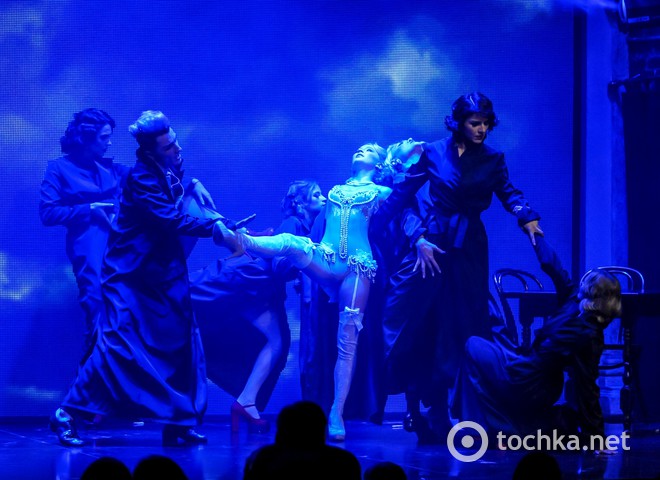 "Саквояж": фотозвіт з театралізованого шоу балету "Форсайт"