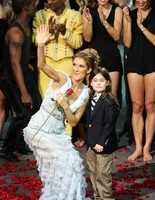 Діти подарують молодість батькам!