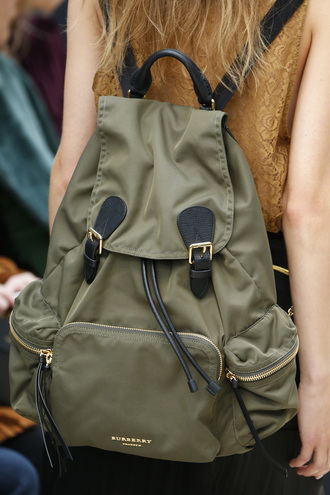 Модні літні сумки 2016 - рюкзак