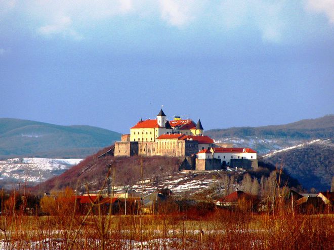 ТОП-5 найбільш містичних замків Західної України