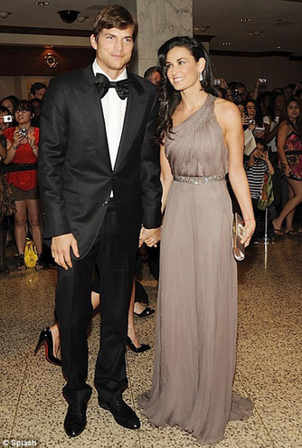 Эштон Катчер и Дженнифер Энистон