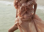 Эльза Хоск в фотосессии для Harper’s Bazaar
