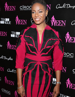 MC Lyte в платье от Olena Dats'