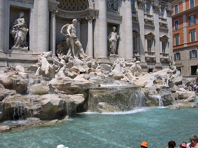 Достопримечательности Рима: фонтан Треви 