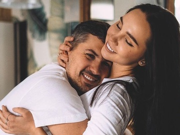 Понад 1 мільйон гривень: Татаринцева розсекретила найдорожчий подарунок від чоловіка Жені Кота