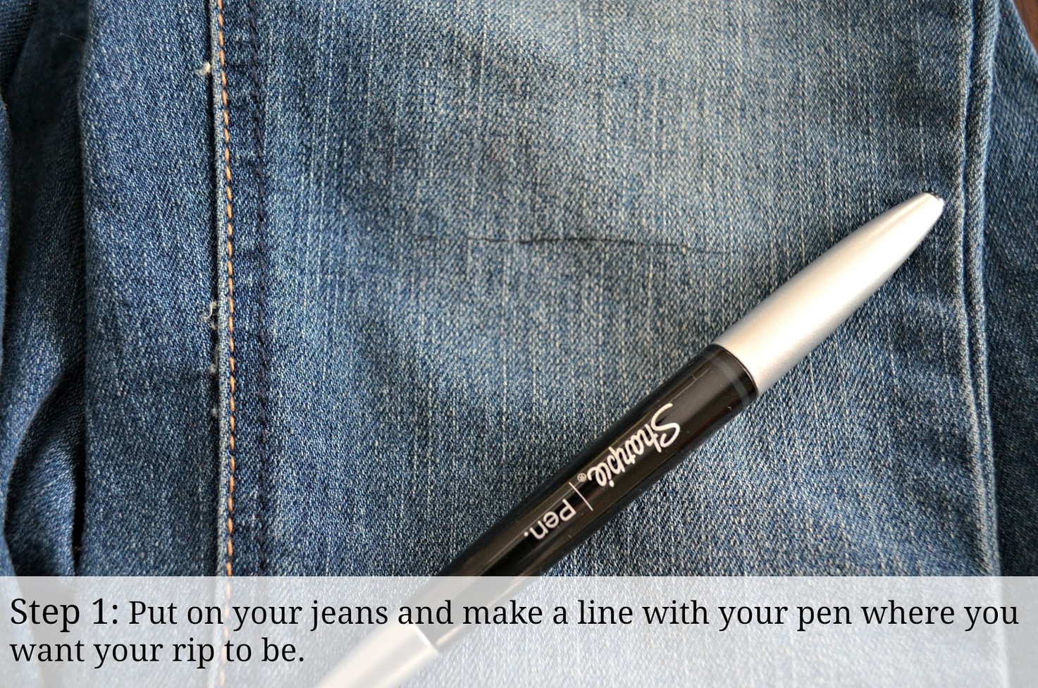 Рваные джинсы