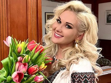 За сприяння війську: співачка Катерина Бужинська похвалилася нагородою від Залужного