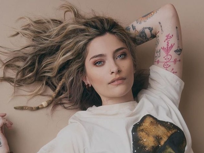 Стало відомо, яку суму отримала дочка Майкла Джексона у вигляді виплат від спадщини