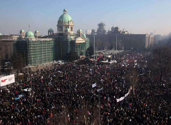 Протесты в Белграде