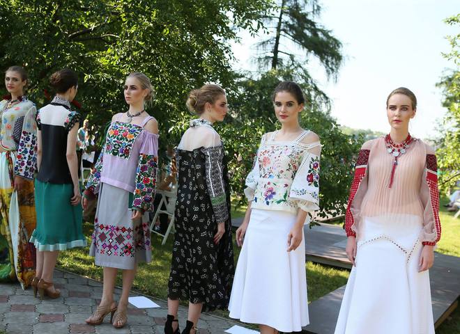 Коллекция Оксаны Караванской 2016 Haute Couture по-украински