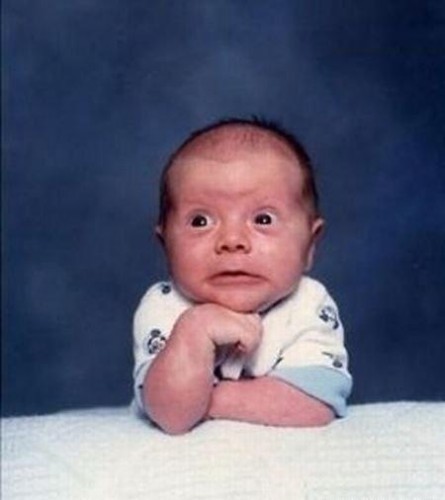 Детство не у всех счастливое)