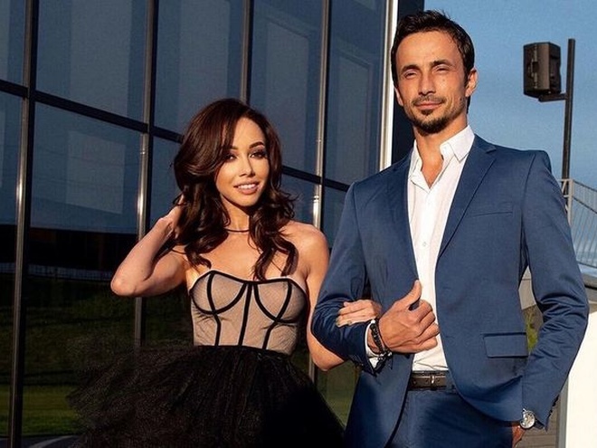 Катерина Кухар спровокувала чутки про розлучення з Олександром Стояновим