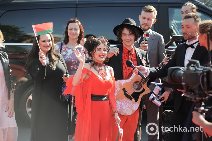 Євробачення 2017: червона доріжка в Києві (фото, відео)