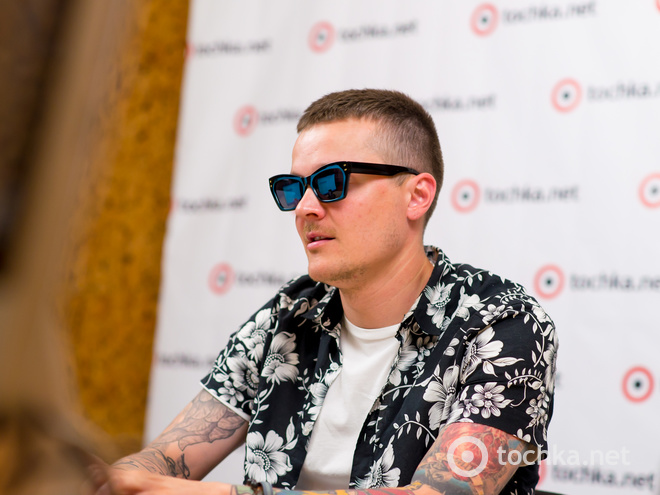 Фронтмен группы O.Torvald Женя Галич