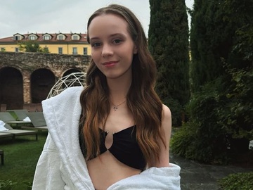 Кудашова оголосила про розрив з бойфрендом, який старший за неї на 10 років