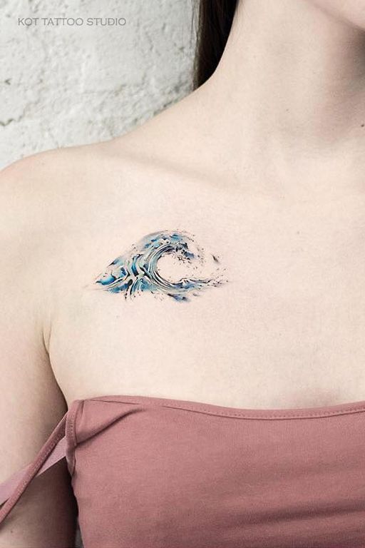 25 татуировок с морем и волнами, которые впечатлят даже твою маму