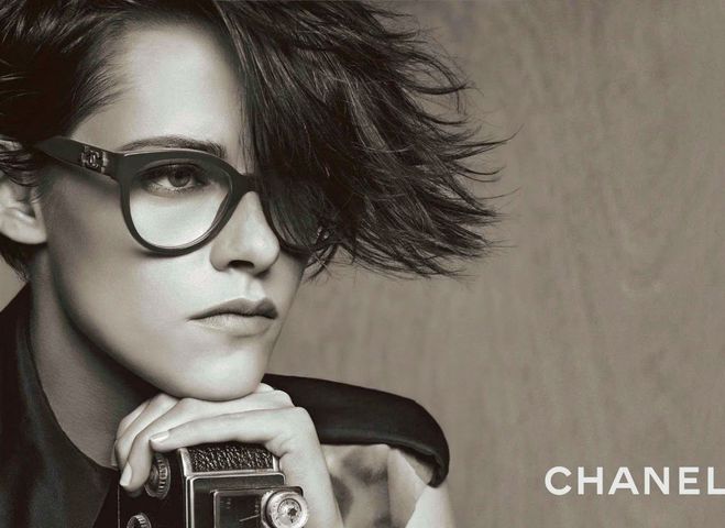 Кристен Стюарт для рекламы очков Chanel