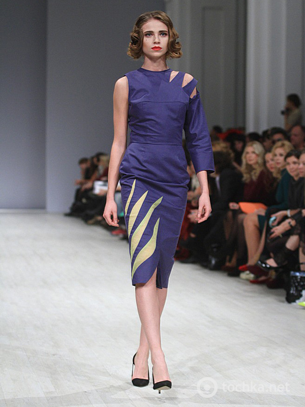 показ ANOUKI BICHOLLA