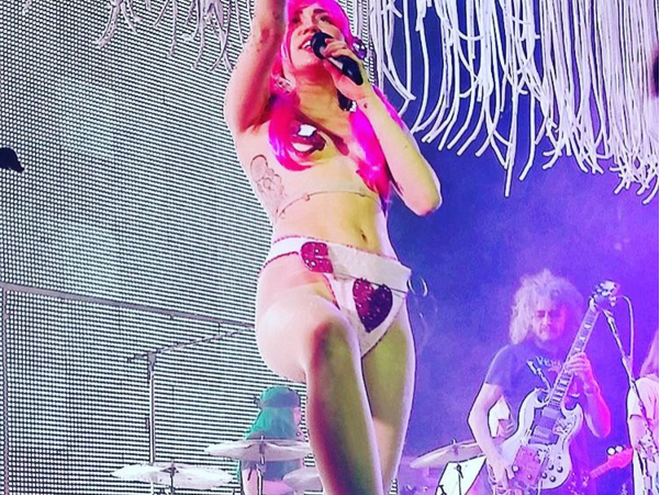 Майли Сайрус