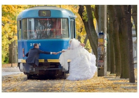 Подборка самого необычного свадебного транспорта