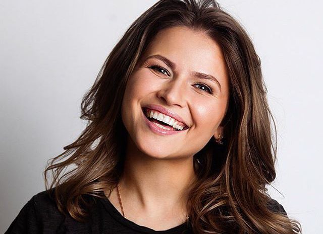 Юлия Топольницкая