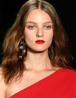 Тренд осені 2016 - величезні сережки