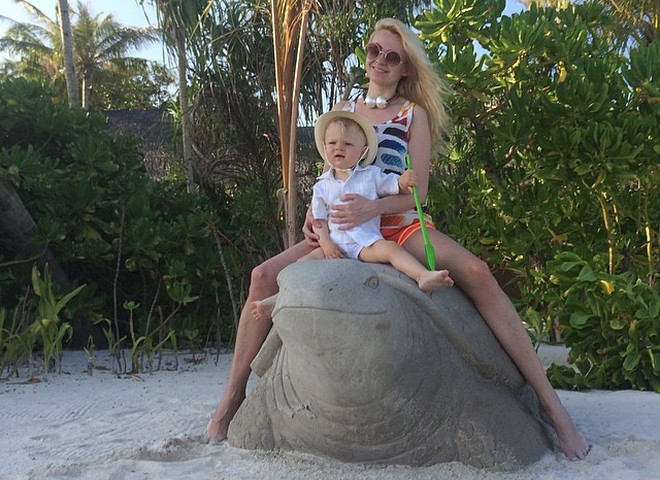 Яна Рудковская